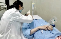 Biến dạng nhiều bộ phận do phẫu thuật thẩm mỹ không an toàn