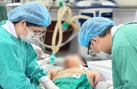 2 ca thủy đậu biến chứng nặng, gia đình xin đưa về