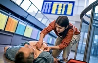 Đặt máy sốc tim nơi công cộng: Cần đi kèm huấn luyện sơ cứu