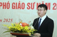 Giáo sư trẻ nhất ngành giáo dục 2025: 30 tuổi có bằng tiến sĩ, 34 tuổi là phó giáo sư
