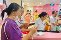 Từ 1-1-2026, người dân đi khám bệnh chỉ cần mở VNeID