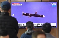 Hàn Quốc nói Triều Tiên đã phóng 2 tên lửa hành trình. Ảnh: Jung Yeon-je/AFP