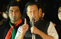 Cựu Thủ tướng Imran Khan tại cuộc biểu tình tối 20-8. Ảnh: Farooq Naeem/AFP