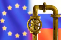 Bộ trưởng Ngoại giao và Thương mại Hungary - ông Tamas Menczer dự báo EU có thể sẽ dỡ bỏ một số lệnh trừng phạt Nga. Ảnh: Dado Ruvic/REUTERS