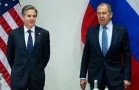 Ngoại trưởng Mỹ Antony Blinken (trái) và Ngoại trưởng Nga Nga Sergey Lavrov trong một cuộc gặp tại Iceland vào năm 2021. Ảnh: Saul Loeb/POOL/REUTERS