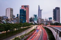 Ngân hàng thế giới nâng dự báo tăng trưởng toàn cầu năm 2023. Ảnh: Le Minh Ty/SHUTTERSTOCK