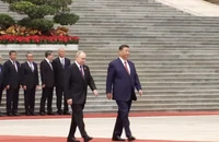 VIDEO: Ông Tập Cận Bình đón tiếp ông Putin 