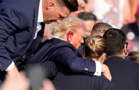 Nghi phạm nổ súng vào ông Trump khả năng là tay bắn tỉa