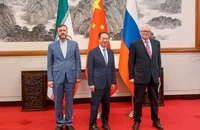 Mỹ, Trung Quốc, Nga bận rộn chuyện hạt nhân Iran