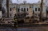 Xung đột Nga-Ukraine: Nỗ lực đàm phán dưới làn đạn