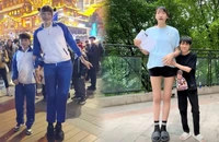 Chuyện tình ngọt ngào ‘chàng thấp-nàng cao’… hơn 2 m