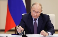 Ông Putin ký luật quy định các tội danh có thể bị tước quốc tịch