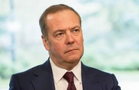 Ông Medvedev cảnh báo gắt ý tưởng NATO bắn UAV Nga trên không phận Ukraine