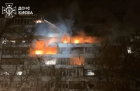 Kiev và loạt tỉnh của Nga cùng lúc hứng không kích dữ dội, thương vong lớn hai bên