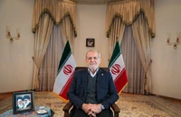 Tổng thống Iran cảnh báo rắn Mỹ-Israel-châu Âu 