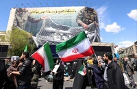 Mỹ, Iran tập kích lẫn nhau; Tehran cáo buộc Washington vi phạm thỏa thuận ngừng bắn