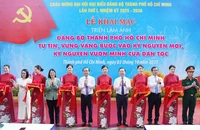 Khai mạc triển lãm ảnh 'Đảng bộ TP.HCM: Tự tin, vững vàng bước vào kỷ nguyên mới'