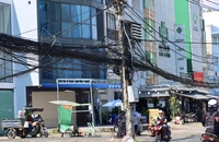 Ma trận dây điện, cáp viễn thông gây nguy hiểm cho người dân