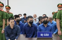 Clip dẫn giải trùm giang hồ Bình 'Kiểm' tới tòa