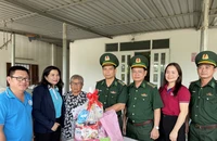 'Xuân Biên phòng ấm lòng dân bản' lan tỏa nghĩa tình tại xã Phước Hải
