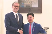 GS-TS Đỗ Văn Đại được trao Huân chương Cành cọ Hàn lâm của Nhà nước Pháp