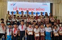 Đồng Nai trao hơn 2.600 suất học bổng cho học sinh có hoàn cảnh khó khăn