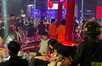 Cảnh sát bao vây bar Kosho, phát hiện nhiều người dương tính với ma túy