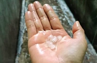 Đồng Nai: Cơn mưa 'vàng' giải nhiệt, xuất hiện mưa đá 