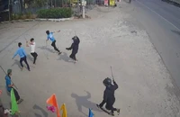 Nhóm thanh niên chém gần lìa cánh tay nhân viên trạm dừng chân bò sữa Long Thành 