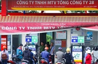 Trạm bán xăng dầu 'ăn gian' ở Đồng Nai' bị lực lượng chức năng kiểm tra