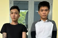 Đồng Nai: Bắt 2 thanh niên đổ xăng vào nhà, đe dọa giết người 