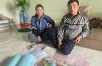 Giữ giấy đăng ký kết hôn, khai sinh của con nợ khi cho vay lãi nặng