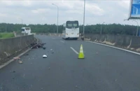 1 người bị xe khách tông tử vong trên đường dẫn cao tốc TP.HCM - Long Thành - Dầu Giây