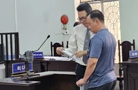 Tiếp tục hoãn phiên tòa vụ bị kết án vì tố cáo phó giám đốc công an tỉnh