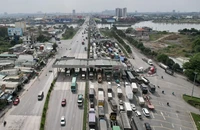 Cận cảnh các 'lô cốt' 4 trạm thu phí bỏ hoang án ngữ giao thông kết nối TP.HCM và Đồng Nai