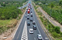 Xe vào cao tốc TP.HCM - Long Thành - Dầu Giây tăng cao, CSGT ra thông báo khẩn 