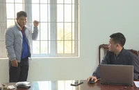 Hiếp dâm mẹ người tình cũ rồi bỏ trốn