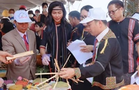 Hoa hậu H’Hen Niê dự Lễ hội Văn hoá dân gian Việt Bắc ở Tây Nguyên