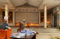 Cháy lớn ở chợ huyện biên giới Ea Súp, Đắk Lắk
