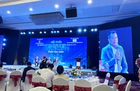 Bất động sản hết thời 'tay không bắt giặc'