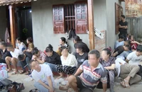 Khen thưởng công an phá ổ đánh bạc, vây bắt 41 người