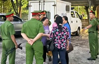 Tiếp tục nghị án kéo dài vụ "ngăn người quay clip thành cướp tài sản"