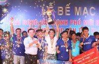 Bế mạc giải bóng đá phong trào quy mô nhất-Cúp Becamex IDC 2016