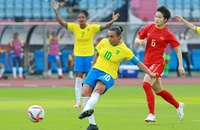 Brazil hạ Trung Quốc 5-0, Pele khen Marta hết lời