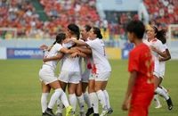 Ngược dòng trong 3 phút, đội dự World Cup có HCĐ SEA Games 31