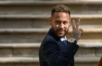 Đóng hồ sơ Neymar, không tù tội gì nữa