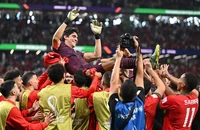 Người hùng Bono nói gì sau khi cản phá thành công 3 quả luân lưu?