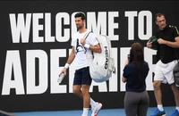 Djokovic trở lại Úc sau gần 1 năm bị cấm nhập cảnh