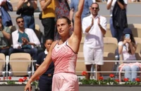 Roland Garros ‘nóng’ ngay từ đầu