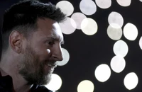 Messi có kéo nổi “đoàn tàu 34 triệu euro”